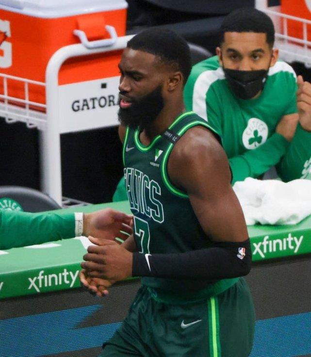  摩纳哥租借切尔西前锋布罗亚，买断条款含附加奖金  