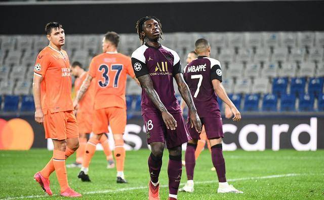  莱比锡红牛客场三球完胜，终结连平颓势